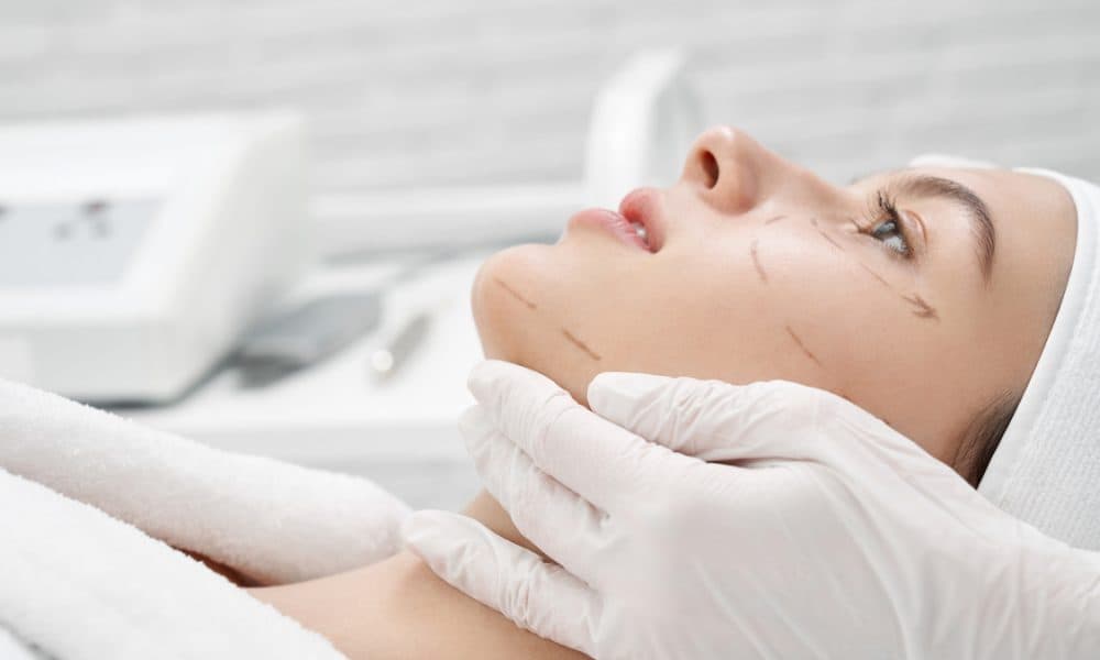 Different ways to pay for your plastic surgery procedure